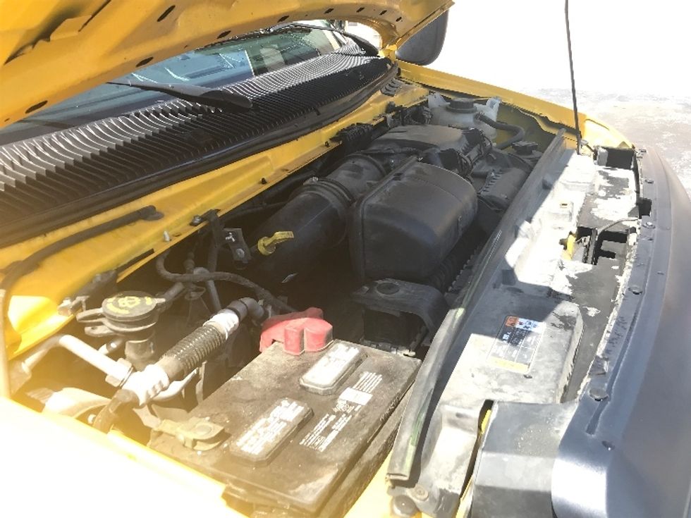 Light Duty Box Truck-Light and Medium Duty Trucks-Ford-2021-E350-Chesapeake-VA-106,040\n\t\tmiles-$ 25,000 - Image 22