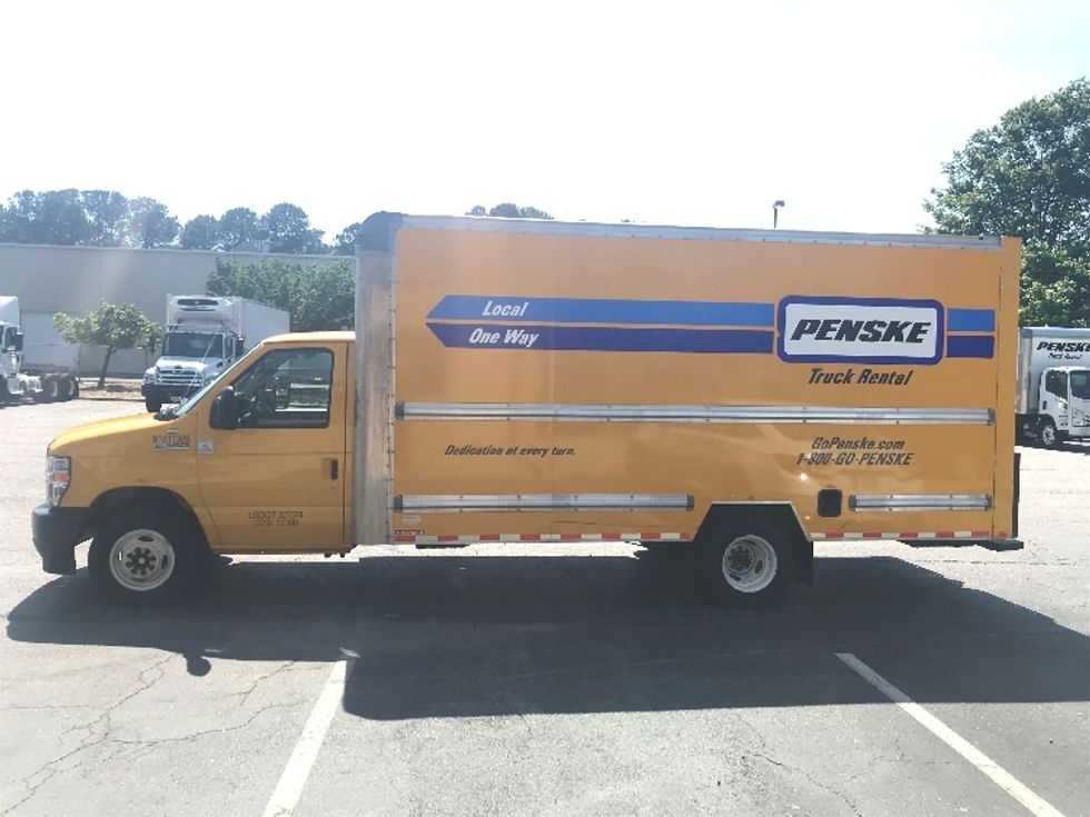 Light Duty Box Truck-Light and Medium Duty Trucks-Ford-2021-E350-Chesapeake-VA-106,040\n\t\tmiles-$ 25,000 - Image 4