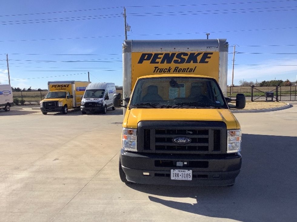 Light Duty Box Truck-Light and Medium Duty Trucks-Ford-2021-E350-Cleveland-TN-85,093\n\t\tmiles-$ 33,500 - Image 2