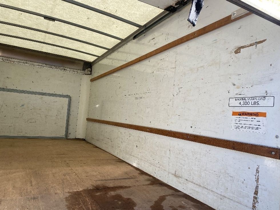 Light Duty Box Truck-Light and Medium Duty Trucks-Ford-2021-E350-Cleveland-TN-85,492\n\t\tmiles-$ 29,000 - Image 11