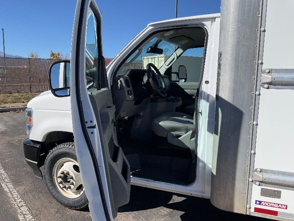 Light Duty Box Truck-Light and Medium Duty Trucks-Ford-2021-E350-Colorado Springs-CO-122,384\n\t\tmiles-$ 26,750 - Image 15