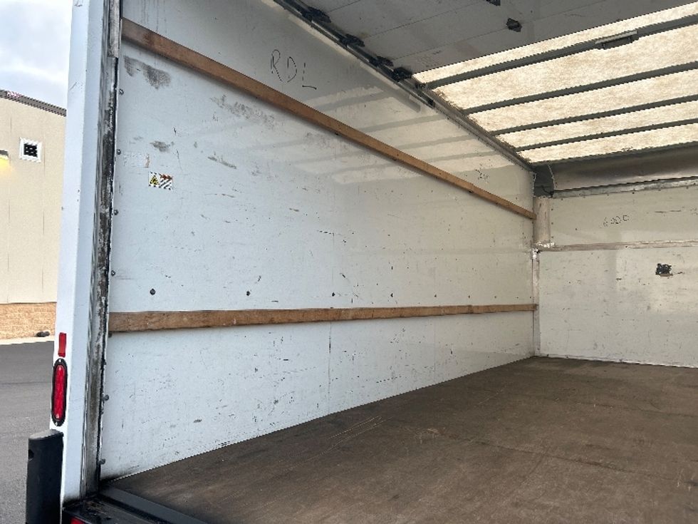 Light Duty Box Truck-Light and Medium Duty Trucks-Ford-2021-E350-Decatur-AL-99,154\n\t\tmiles-$ 29,750 - Image 11
