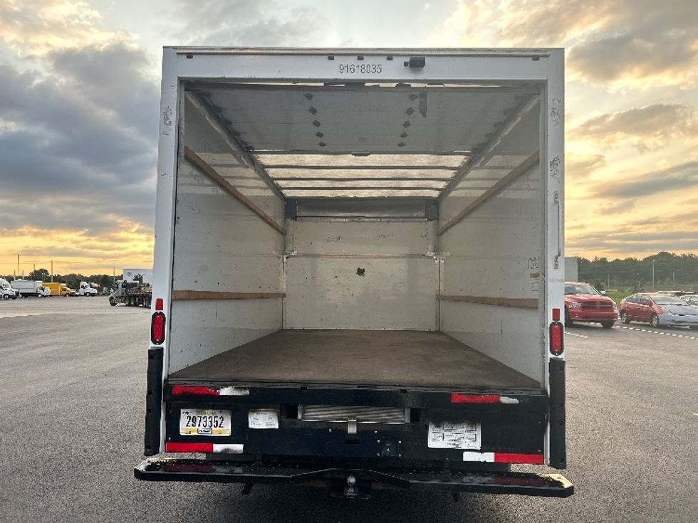 Light Duty Box Truck-Light and Medium Duty Trucks-Ford-2021-E350-Decatur-AL-99,154\n\t\tmiles-$ 29,750 - Image 8