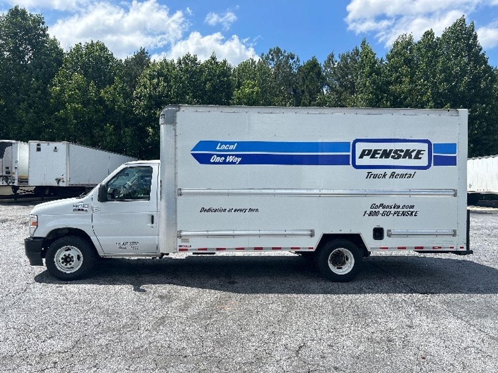 Light Duty Box Truck-Light and Medium Duty Trucks-Ford-2021-E350-Duluth-GA-139,038\n\t\tmiles-$ 24,250 - Image 4