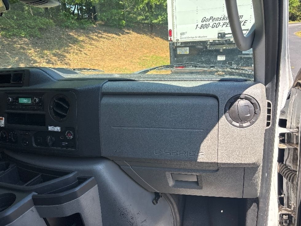 Light Duty Box Truck-Light and Medium Duty Trucks-Ford-2021-E350-Duluth-GA-80,431\n\t\tmiles-$ 32,000 - Image 20