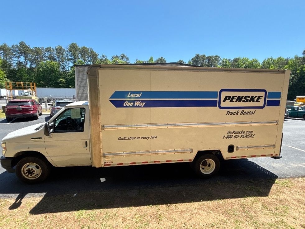 Light Duty Box Truck-Light and Medium Duty Trucks-Ford-2021-E350-Duluth-GA-80,431\n\t\tmiles-$ 32,000 - Image 4