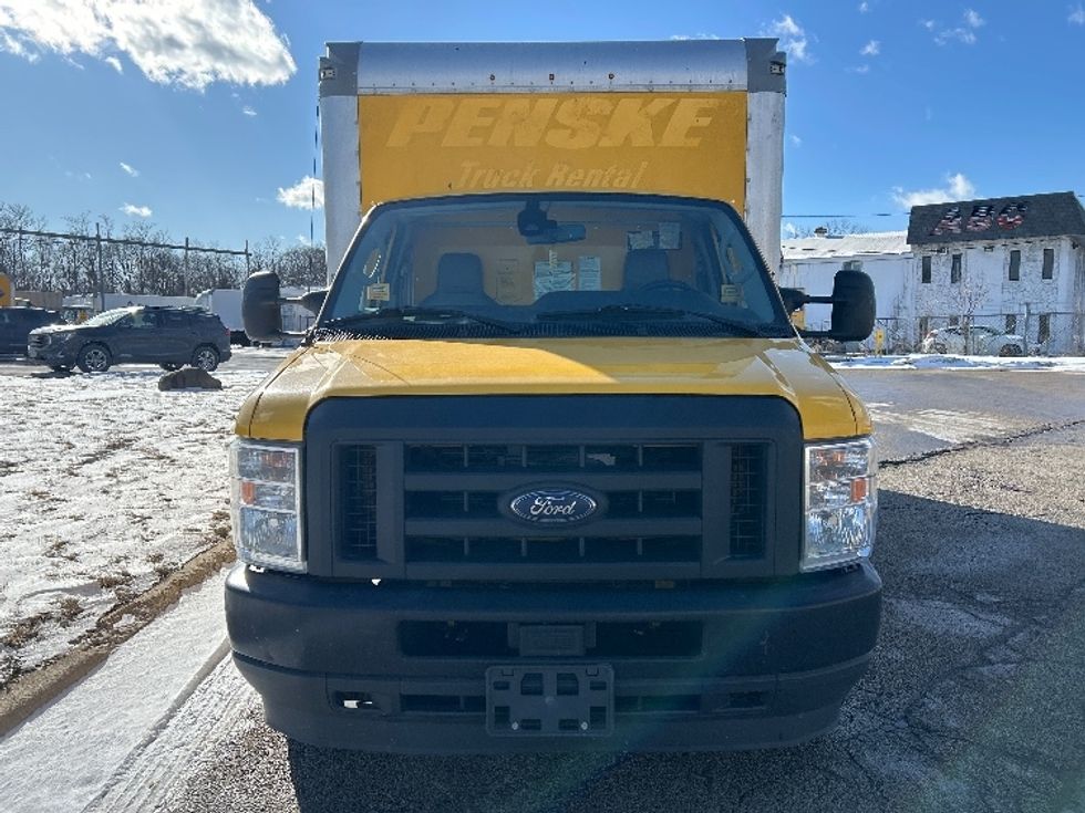 Light Duty Box Truck-Light and Medium Duty Trucks-Ford-2021-E350-East Chicago-IN-102,465\n\t\tmiles-$ 26,250 - Image 2