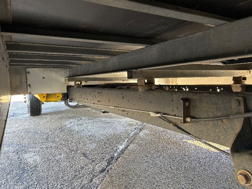 Light Duty Box Truck-Light and Medium Duty Trucks-Ford-2021-E350-East Chicago-IN-102,465\n\t\tmiles-$ 26,250 - Image 5