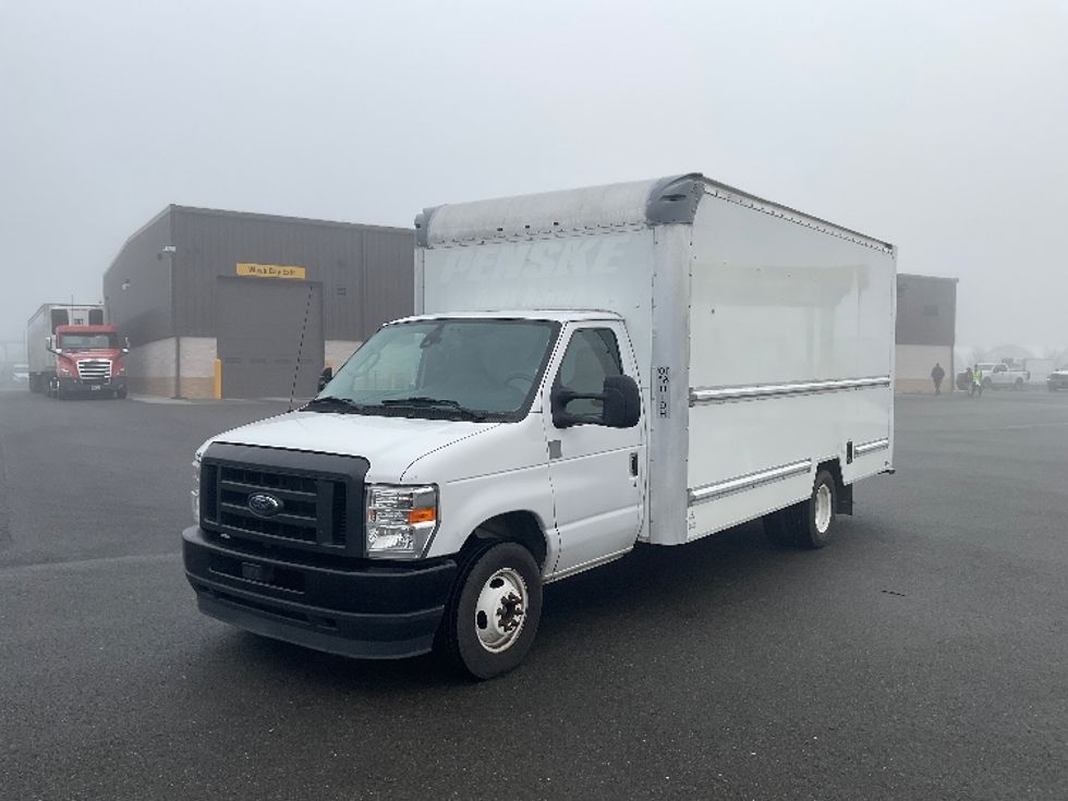 Light Duty Box Truck-Light and Medium Duty Trucks-Ford-2021-E350-Everett-WA-111,141\n\t\tmiles-$ 28,500 - Image 3