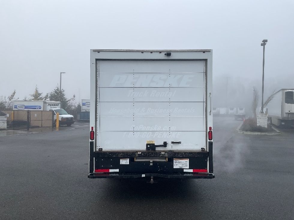 Light Duty Box Truck-Light and Medium Duty Trucks-Ford-2021-E350-Everett-WA-111,141\n\t\tmiles-$ 28,500 - Image 6