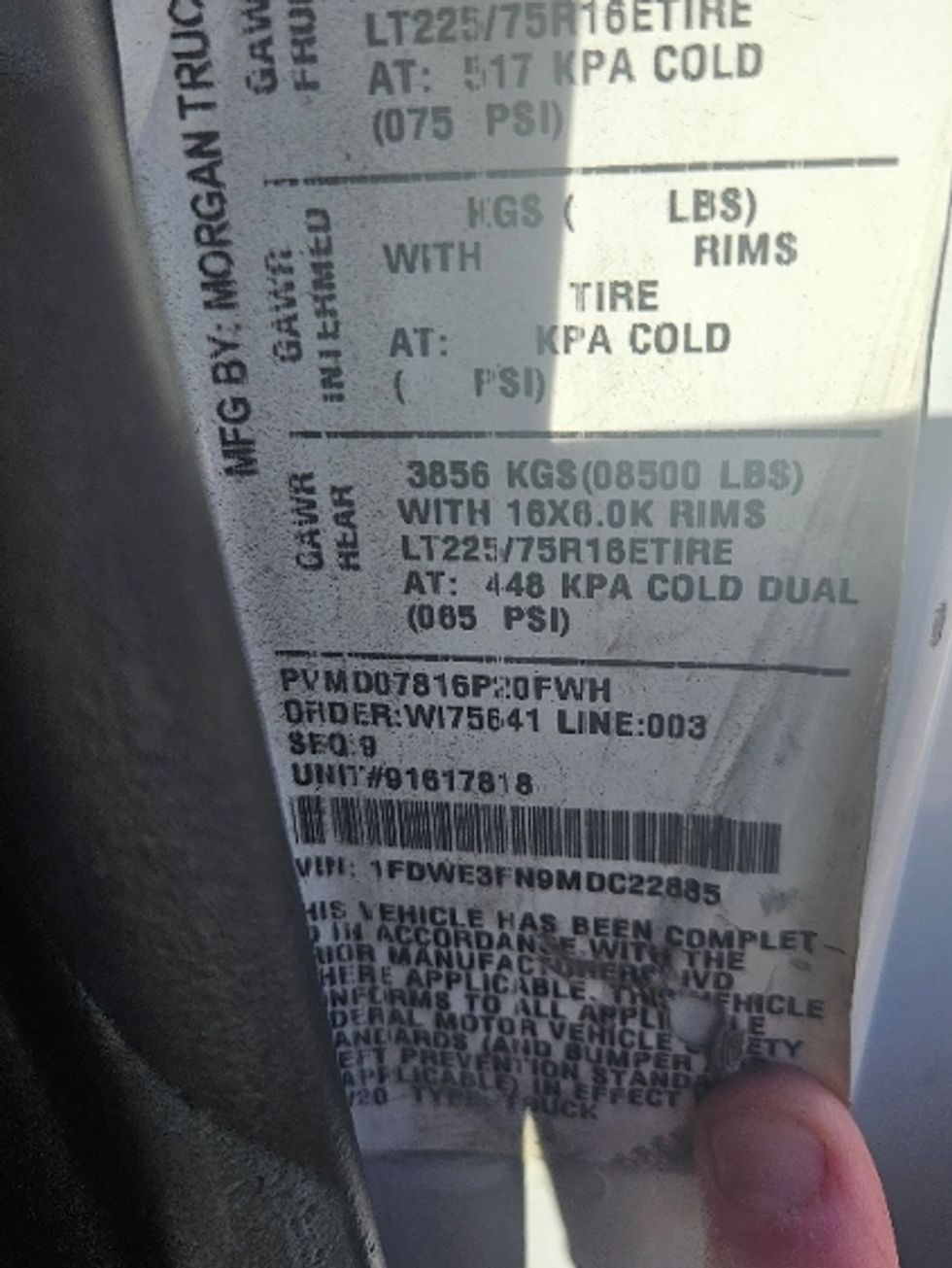 Light Duty Box Truck-Light and Medium Duty Trucks-Ford-2021-E350-Fontana-CA-89,725\n\t\tmiles-$ 31,000 - Image 25