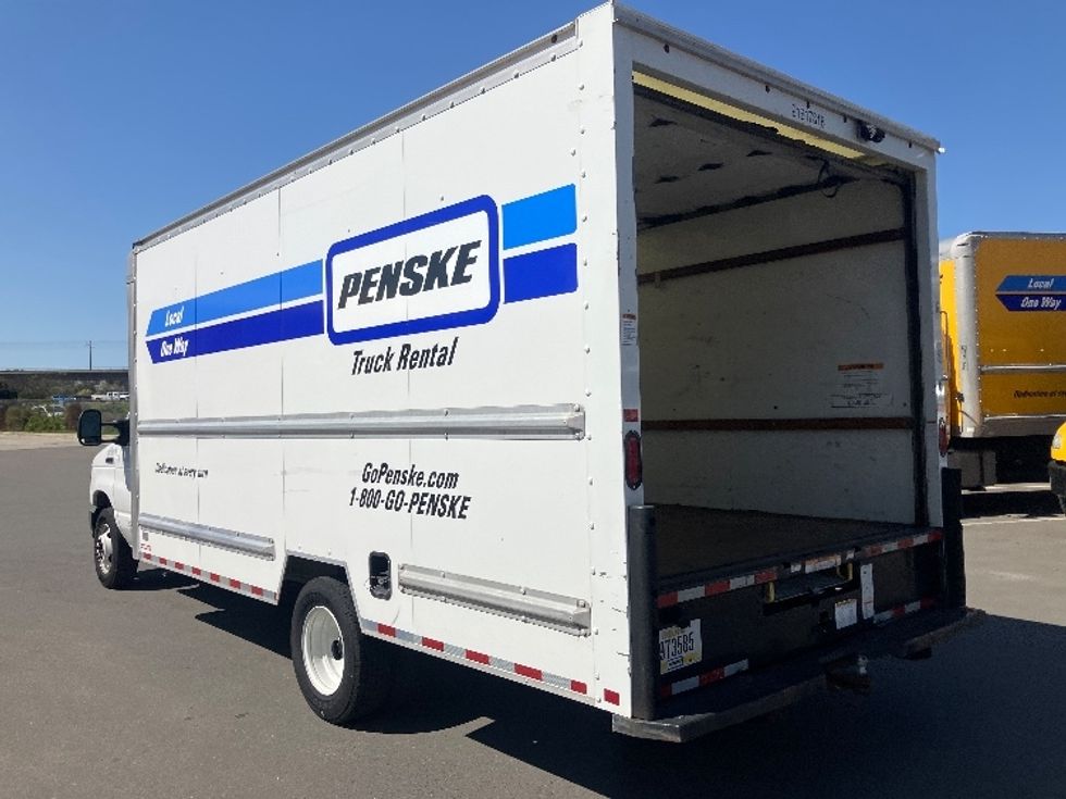 Light Duty Box Truck-Light and Medium Duty Trucks-Ford-2021-E350-Fontana-CA-89,725\n\t\tmiles-$ 31,000 - Image 6