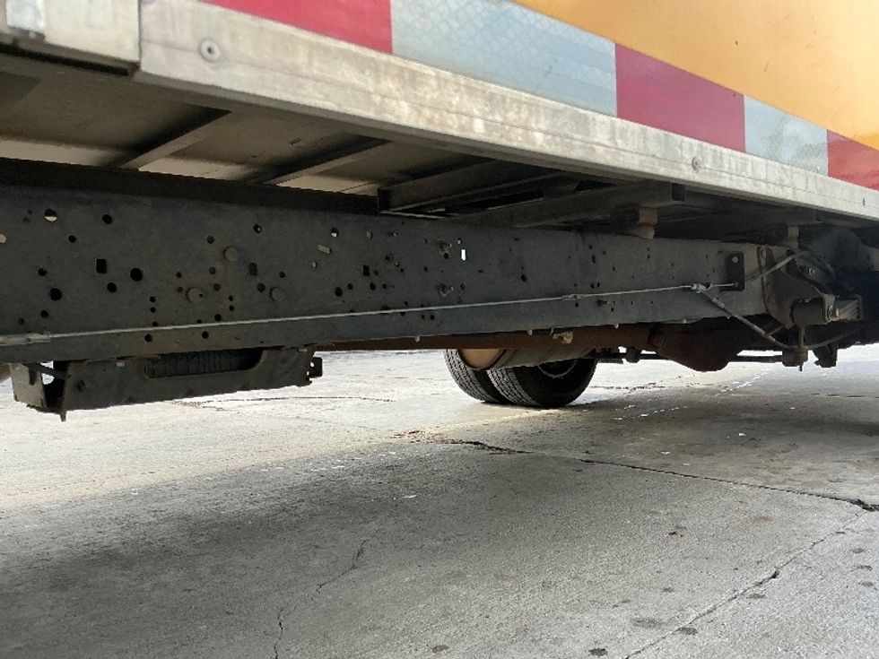 Light Duty Box Truck-Light and Medium Duty Trucks-Ford-2021-E350-Fontana-CA-95,150\n\t\tmiles-$ 27,750 - Image 5