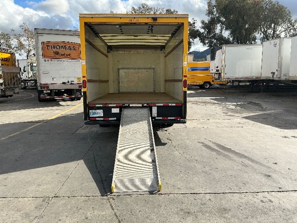 Light Duty Box Truck-Light and Medium Duty Trucks-Ford-2021-E350-Fontana-CA-95,150\n\t\tmiles-$ 27,750 - Image 9