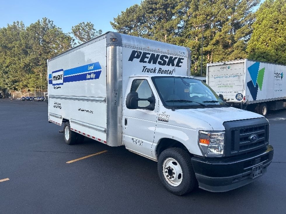 Light Duty Box Truck-Light and Medium Duty Trucks-Ford-2021-E350-Forest Park-GA-109,698\n\t\tmiles-$ 25,250 - Image 1