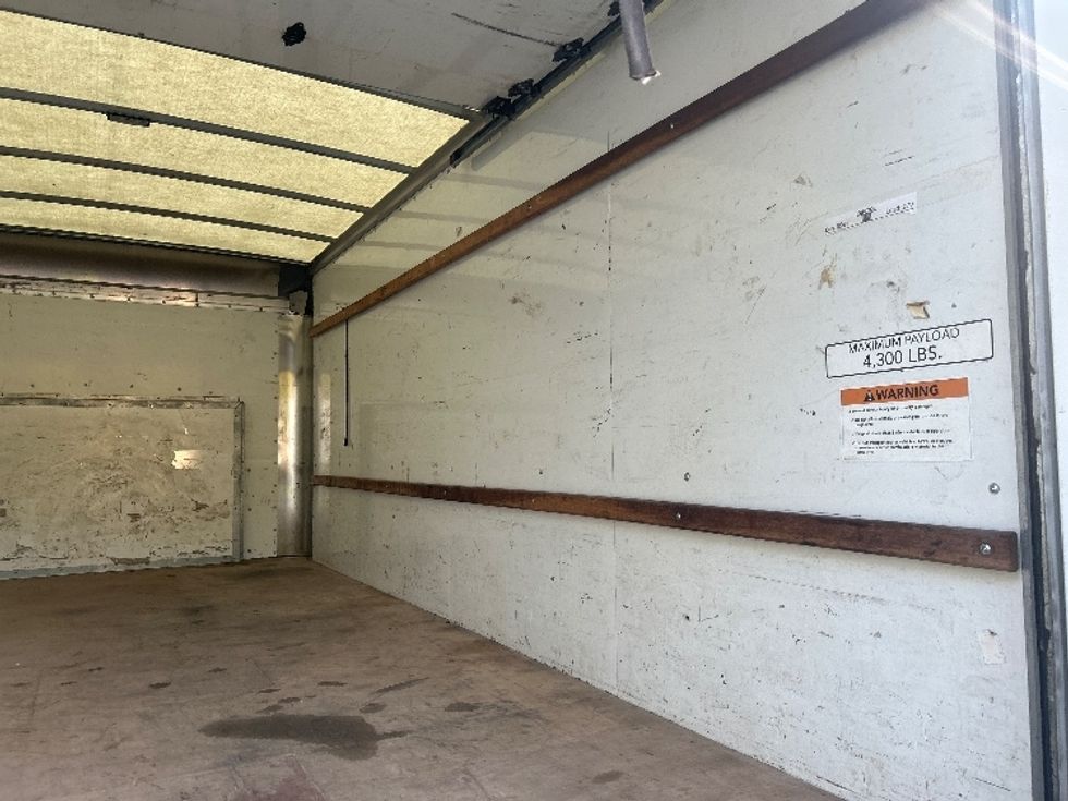 Light Duty Box Truck-Light and Medium Duty Trucks-Ford-2021-E350-Forest Park-GA-109,698\n\t\tmiles-$ 25,250 - Image 11