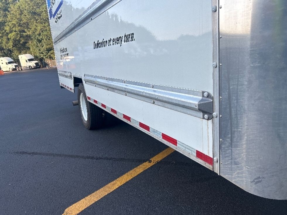 Light Duty Box Truck-Light and Medium Duty Trucks-Ford-2021-E350-Forest Park-GA-109,698\n\t\tmiles-$ 25,250 - Image 13