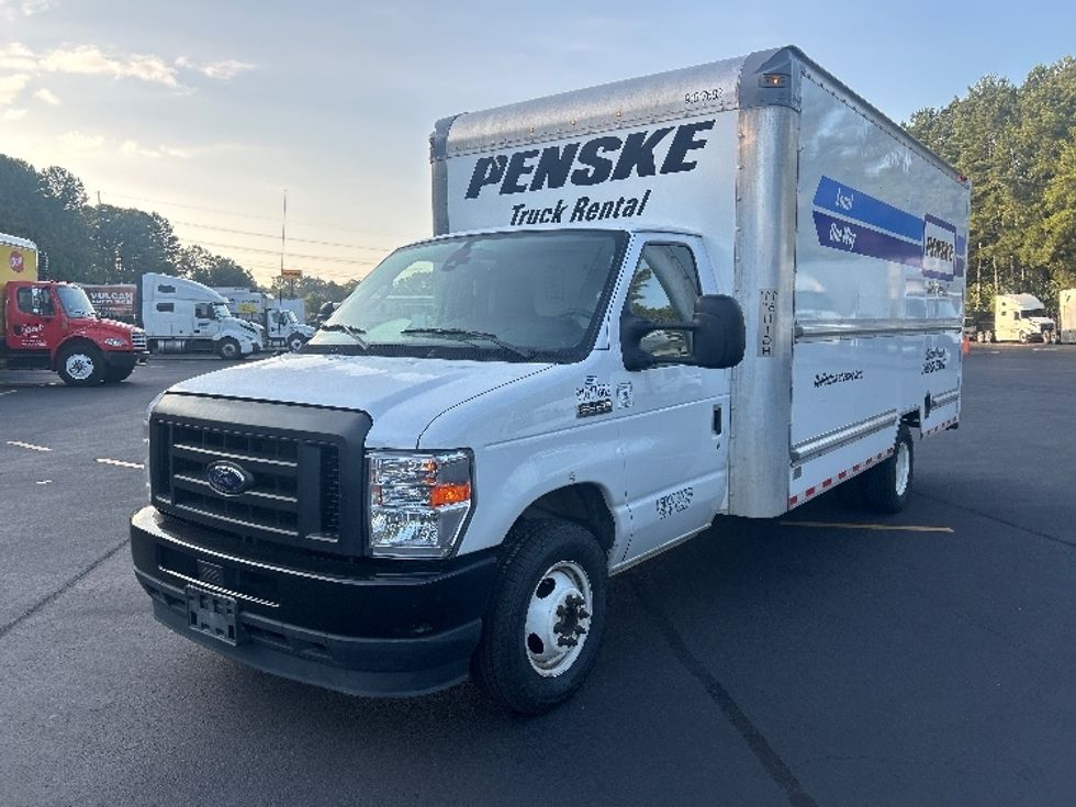 Light Duty Box Truck-Light and Medium Duty Trucks-Ford-2021-E350-Forest Park-GA-109,698\n\t\tmiles-$ 25,250 - Image 3