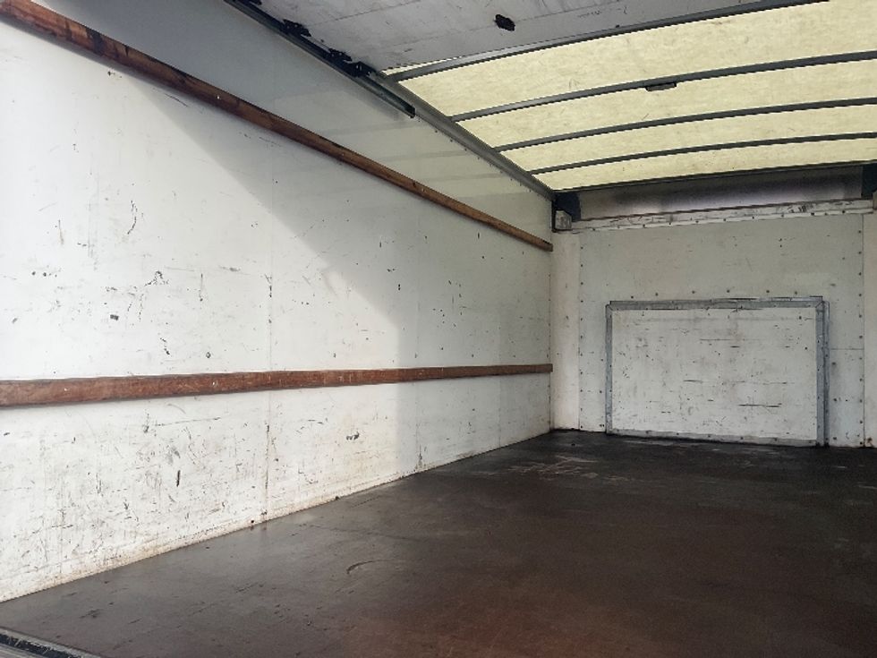 Light Duty Box Truck-Light and Medium Duty Trucks-Ford-2021-E350-Gahanna-OH-101,070\n\t\tmiles-$ 25,250 - Image 11