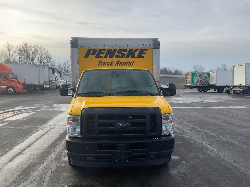 Light Duty Box Truck-Light and Medium Duty Trucks-Ford-2021-E350-Gahanna-OH-101,070\n\t\tmiles-$ 25,250 - Image 2