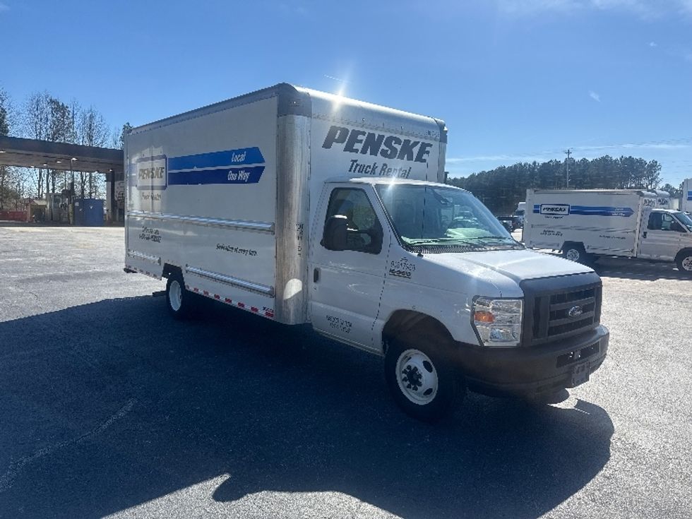 Light Duty Box Truck-Light and Medium Duty Trucks-Ford-2021-E350-Gainesville-GA-89,286\n\t\tmiles-$ 31,000 - Image 1