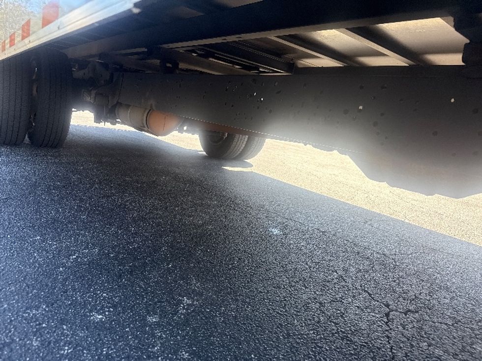 Light Duty Box Truck-Light and Medium Duty Trucks-Ford-2021-E350-Gainesville-GA-89,286\n\t\tmiles-$ 31,000 - Image 14