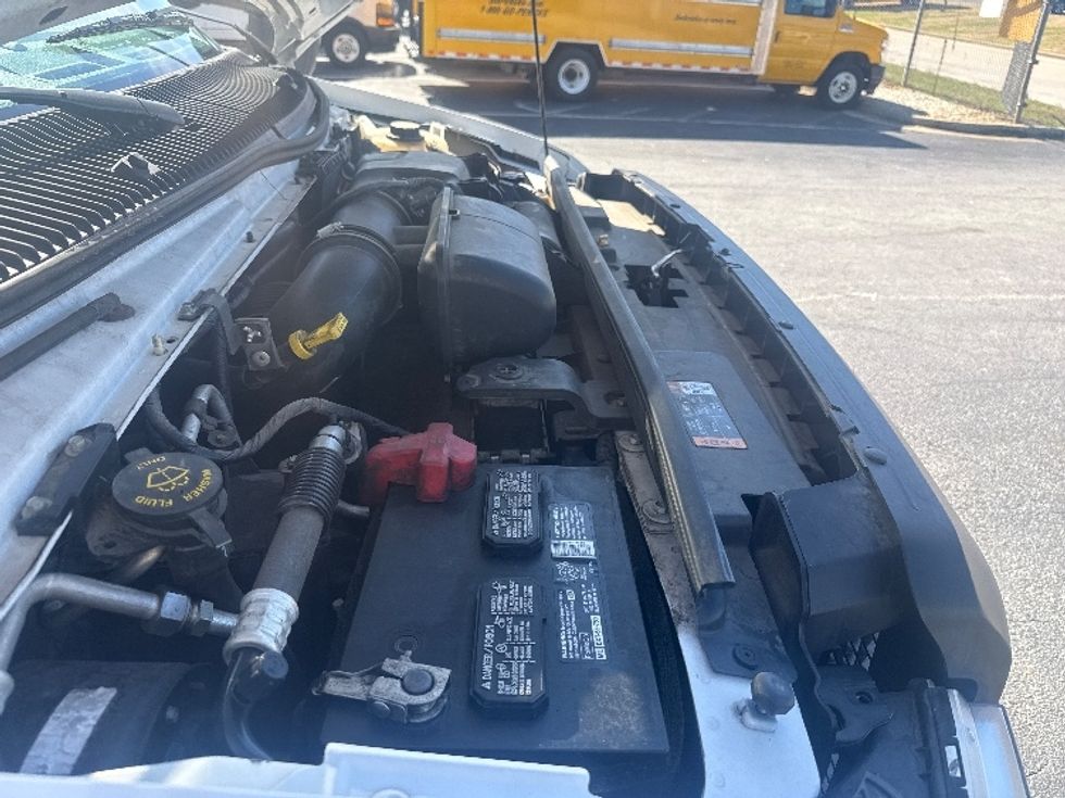 Light Duty Box Truck-Light and Medium Duty Trucks-Ford-2021-E350-Gainesville-GA-89,286\n\t\tmiles-$ 31,000 - Image 23