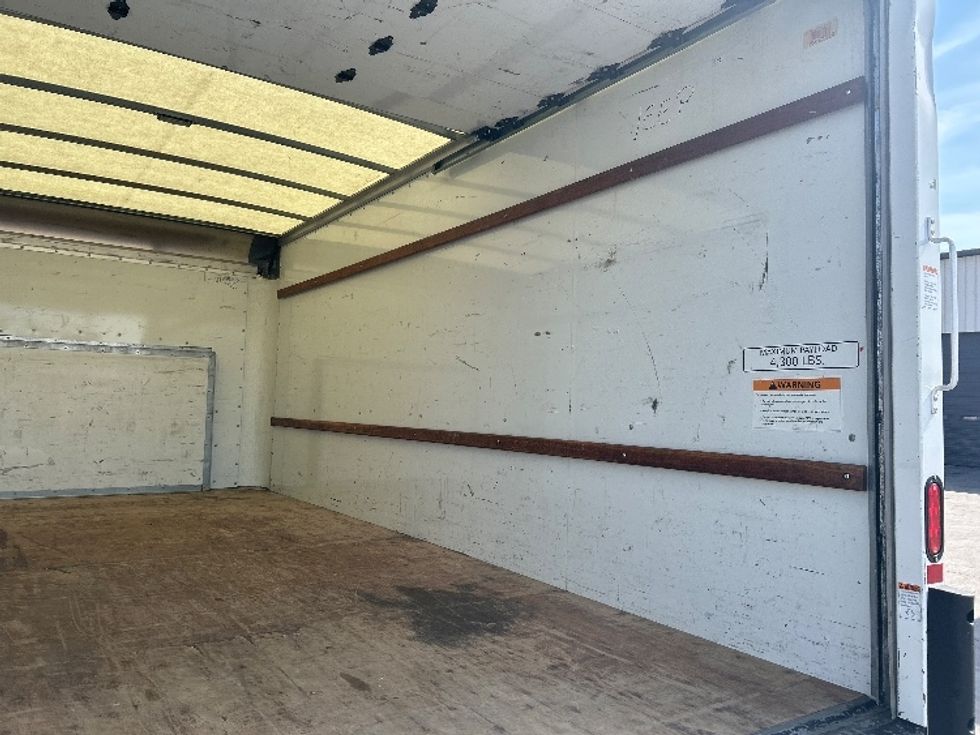 Light Duty Box Truck-Light and Medium Duty Trucks-Ford-2021-E350-Garland-TX-92,402\n\t\tmiles-$ 32,250 - Image 12
