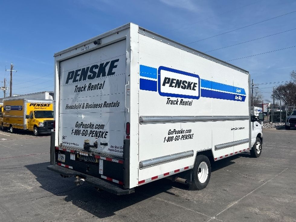 Light Duty Box Truck-Light and Medium Duty Trucks-Ford-2021-E350-Garland-TX-92,402\n\t\tmiles-$ 32,250 - Image 13