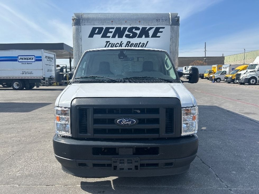 Light Duty Box Truck-Light and Medium Duty Trucks-Ford-2021-E350-Garland-TX-92,402\n\t\tmiles-$ 32,250 - Image 2