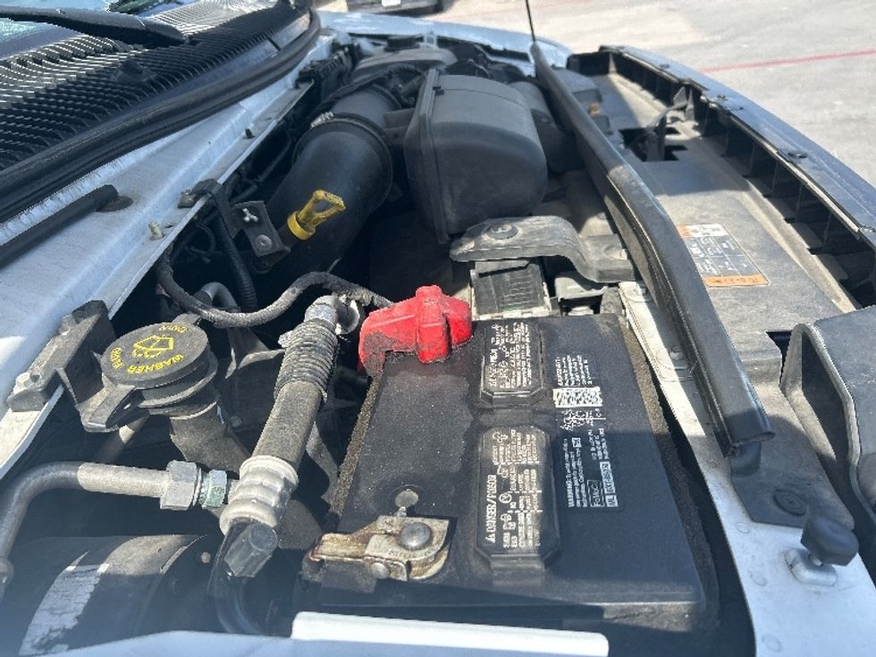 Light Duty Box Truck-Light and Medium Duty Trucks-Ford-2021-E350-Garland-TX-92,402\n\t\tmiles-$ 32,250 - Image 23