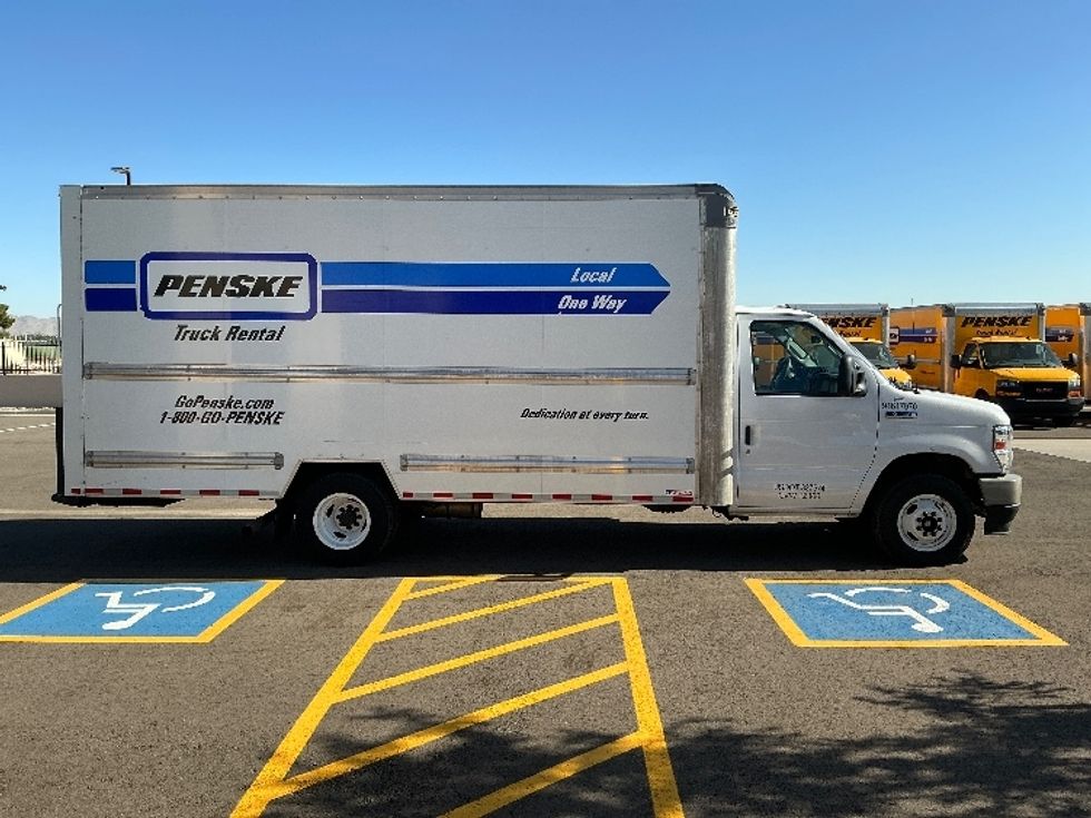 Light Duty Box Truck-Light and Medium Duty Trucks-Ford-2021-E350-Goodyear-AZ-109,533\n\t\tmiles-$ 26,500 - Image 15