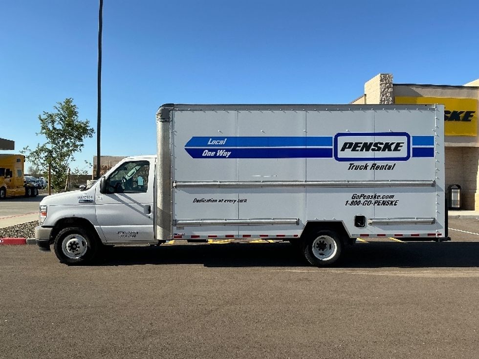 Light Duty Box Truck-Light and Medium Duty Trucks-Ford-2021-E350-Goodyear-AZ-109,533\n\t\tmiles-$ 26,500 - Image 4