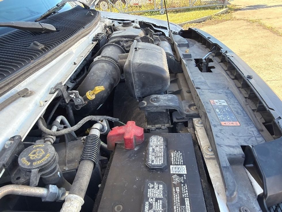 Light Duty Box Truck-Light and Medium Duty Trucks-Ford-2021-E350-Hammond-LA-82,884\n\t\tmiles-$ 32,250 - Image 22