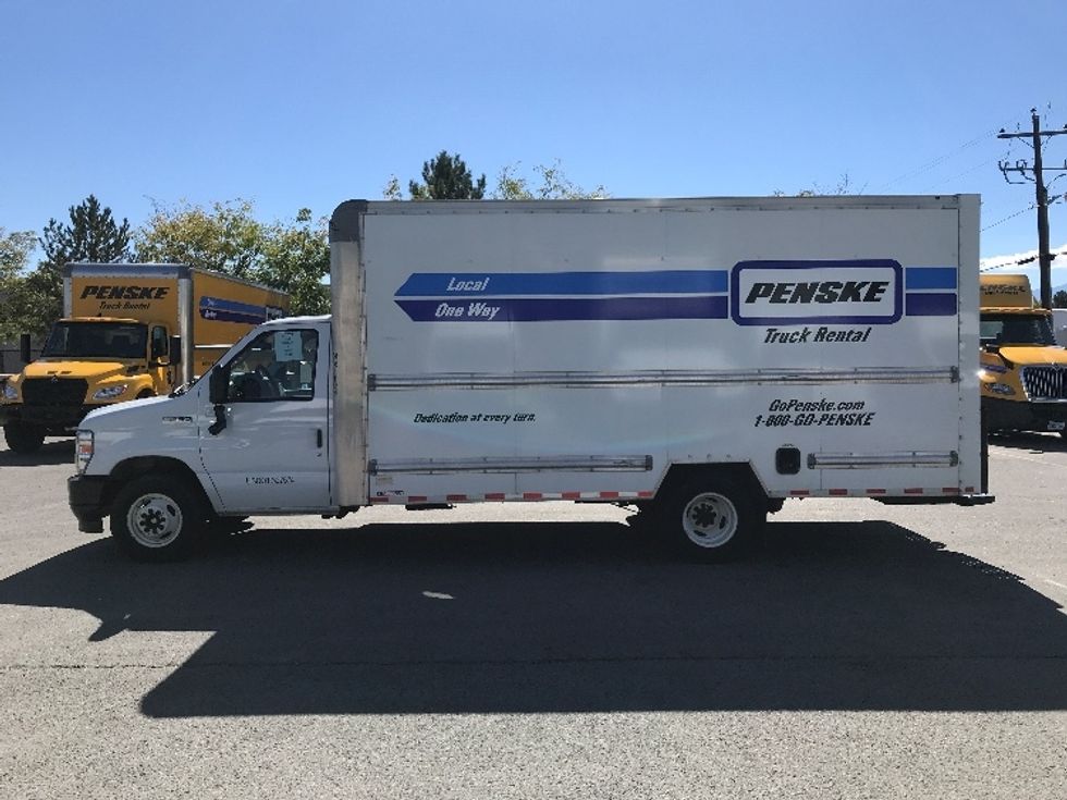 Light Duty Box Truck-Light and Medium Duty Trucks-Ford-2021-E350-Houston-TX-110,044\n\t\tmiles-$ 29,000 - Image 4