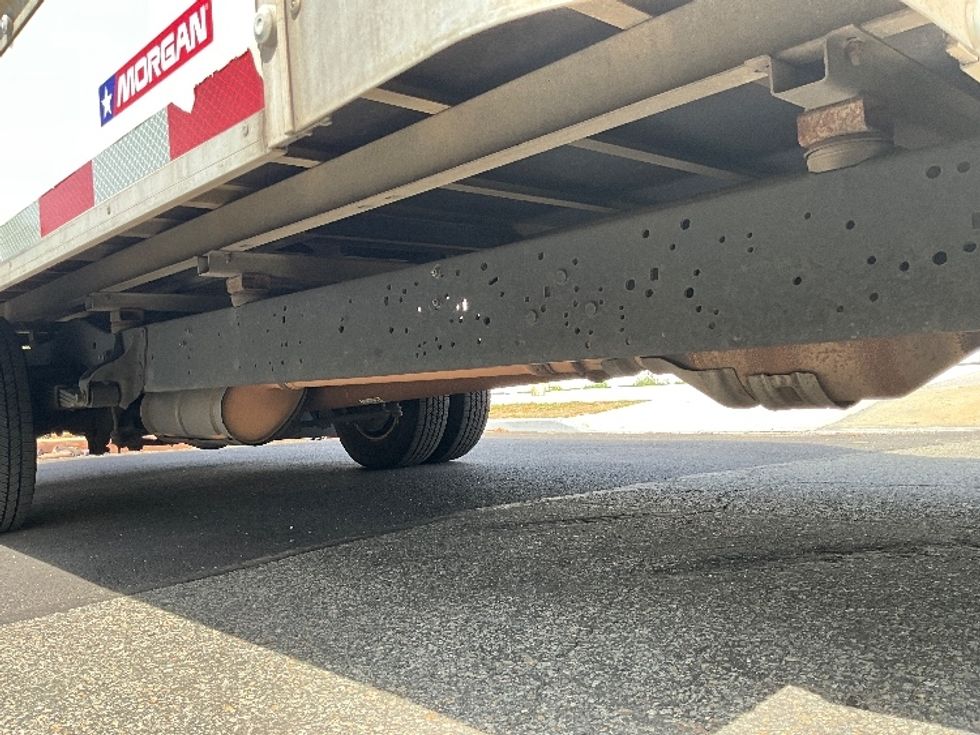 Light Duty Box Truck-Light and Medium Duty Trucks-Ford-2021-E350-Jamaica-NY-113,030\n\t\tmiles-$ 25,000 - Image 13