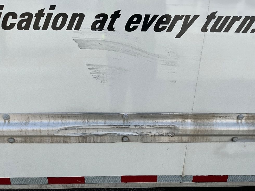 Light Duty Box Truck-Light and Medium Duty Trucks-Ford-2021-E350-Jamaica-NY-113,030\n\t\tmiles-$ 25,000 - Image 24