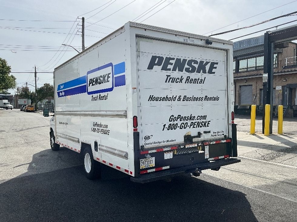 Light Duty Box Truck-Light and Medium Duty Trucks-Ford-2021-E350-Jamaica-NY-113,030\n\t\tmiles-$ 25,000 - Image 6