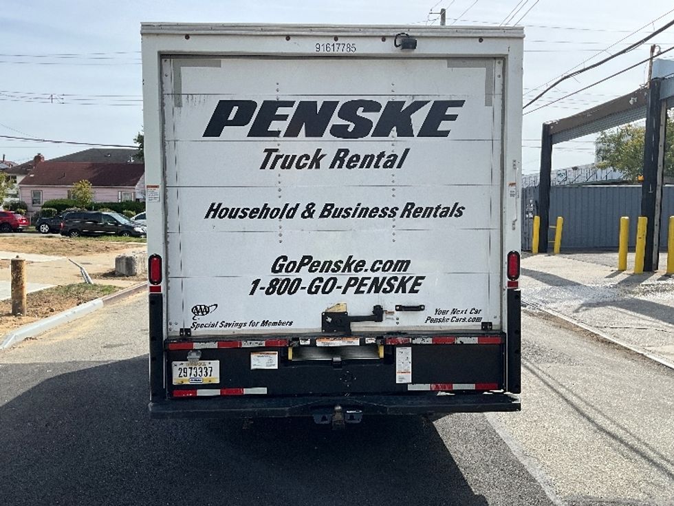 Light Duty Box Truck-Light and Medium Duty Trucks-Ford-2021-E350-Jamaica-NY-113,030\n\t\tmiles-$ 25,000 - Image 7