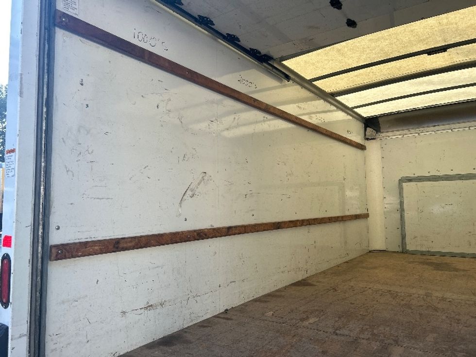Light Duty Box Truck-Light and Medium Duty Trucks-Ford-2021-E350-Kennesaw-GA-108,791\n\t\tmiles-$ 29,500 - Image 10