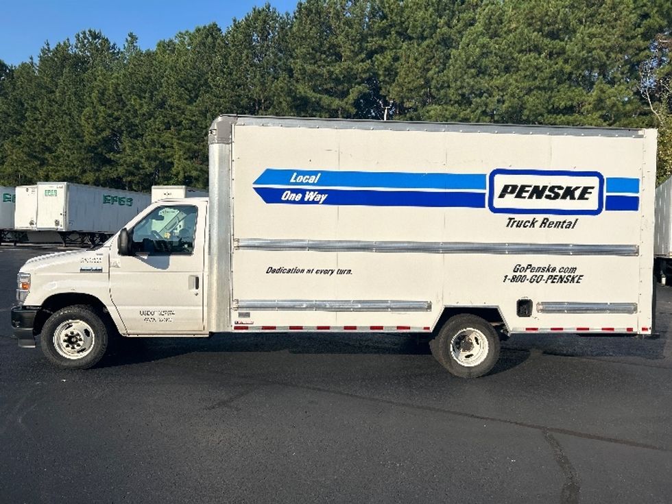 Light Duty Box Truck-Light and Medium Duty Trucks-Ford-2021-E350-Kennesaw-GA-108,791\n\t\tmiles-$ 29,500 - Image 4