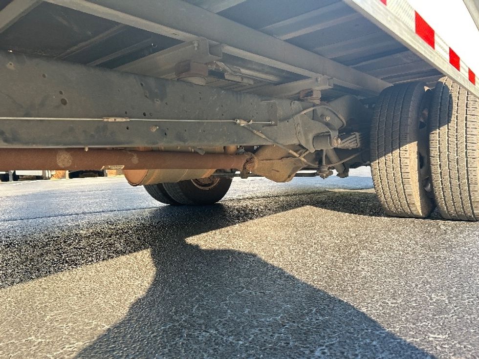 Light Duty Box Truck-Light and Medium Duty Trucks-Ford-2021-E350-Kennesaw-GA-108,791\n\t\tmiles-$ 29,500 - Image 5