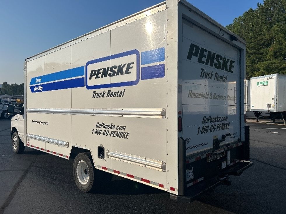 Light Duty Box Truck-Light and Medium Duty Trucks-Ford-2021-E350-Kennesaw-GA-108,791\n\t\tmiles-$ 29,500 - Image 6