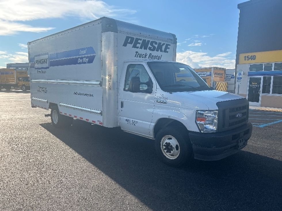 Light Duty Box Truck-Light and Medium Duty Trucks-Ford-2021-E350-Linden-NJ-107,437\n\t\tmiles-$ 26,000 - Image 1