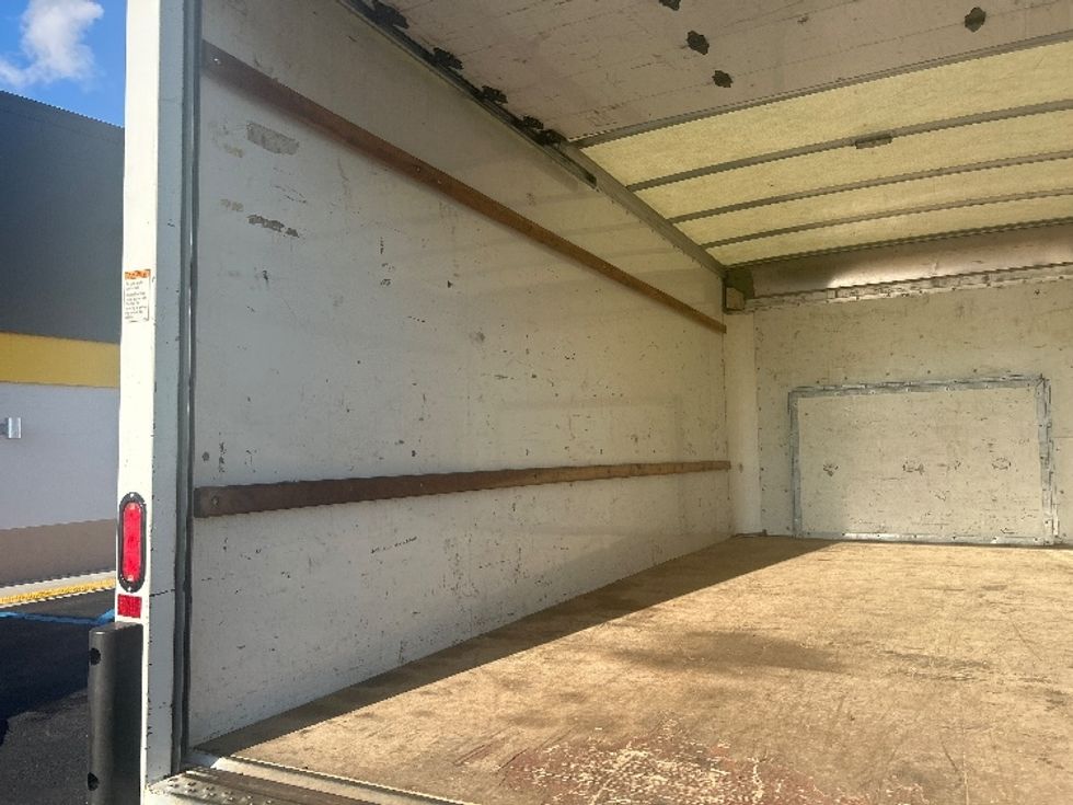 Light Duty Box Truck-Light and Medium Duty Trucks-Ford-2021-E350-Linden-NJ-107,437\n\t\tmiles-$ 26,000 - Image 10