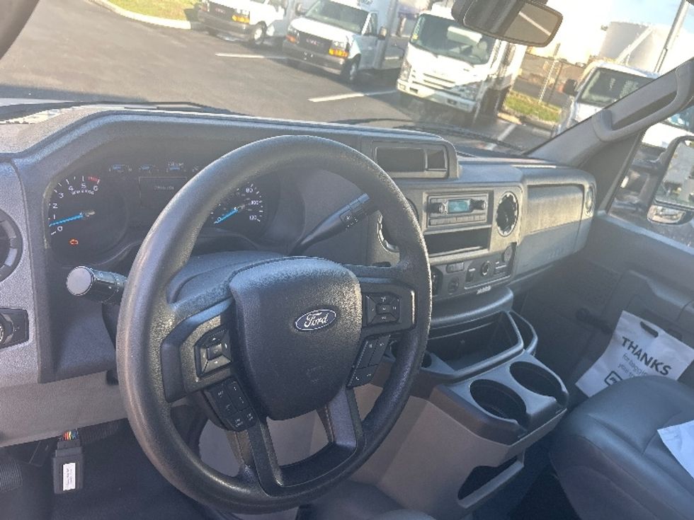 Light Duty Box Truck-Light and Medium Duty Trucks-Ford-2021-E350-Linden-NJ-107,437\n\t\tmiles-$ 26,000 - Image 15