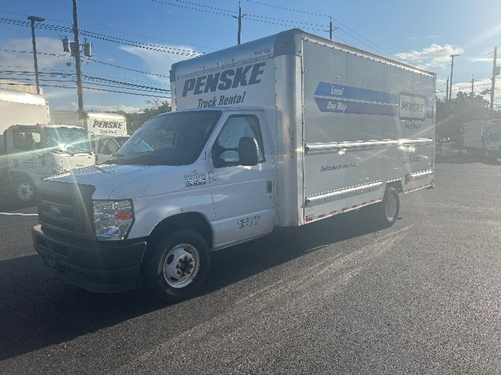 Light Duty Box Truck-Light and Medium Duty Trucks-Ford-2021-E350-Linden-NJ-107,437\n\t\tmiles-$ 26,000 - Image 3