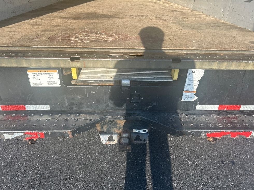 Light Duty Box Truck-Light and Medium Duty Trucks-Ford-2021-E350-Linden-NJ-107,437\n\t\tmiles-$ 26,000 - Image 9