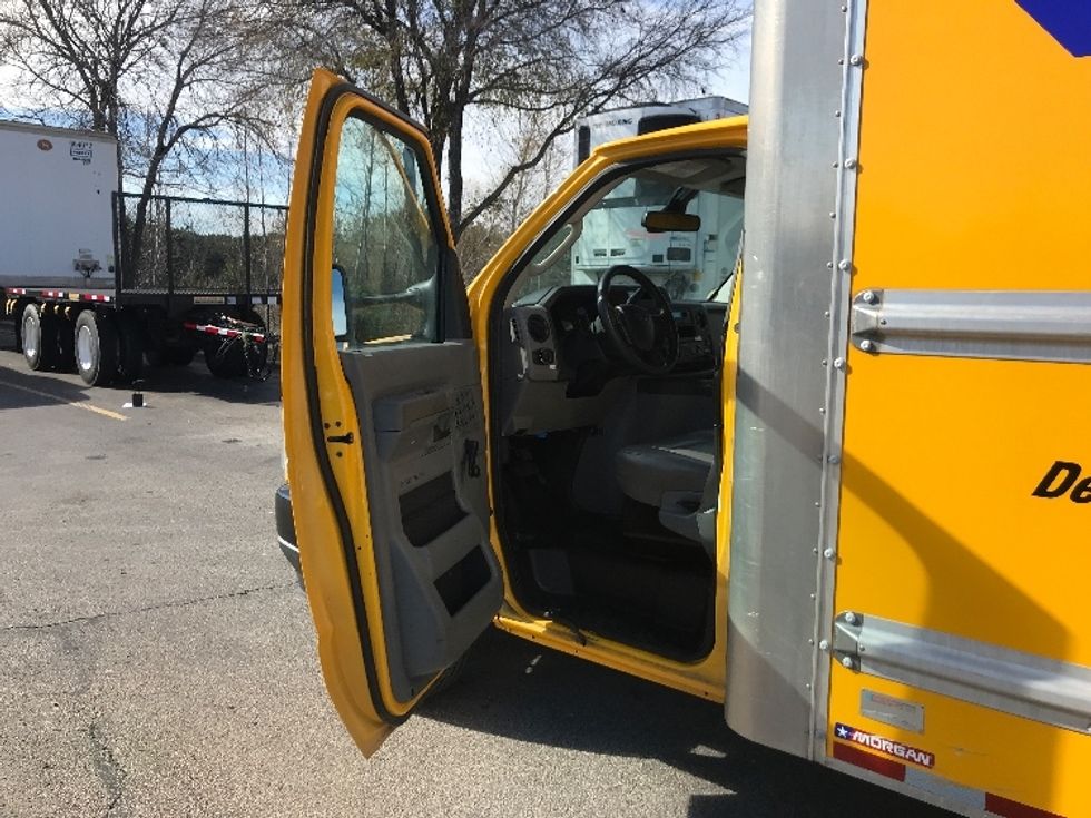 Light Duty Box Truck-Light and Medium Duty Trucks-Ford-2021-E350-Little Rock-AR-77,599\n\t\tmiles-$ 28,250 - Image 16