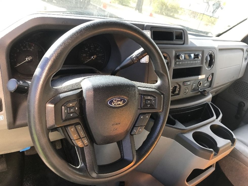Light Duty Box Truck-Light and Medium Duty Trucks-Ford-2021-E350-Little Rock-AR-77,599\n\t\tmiles-$ 28,250 - Image 18